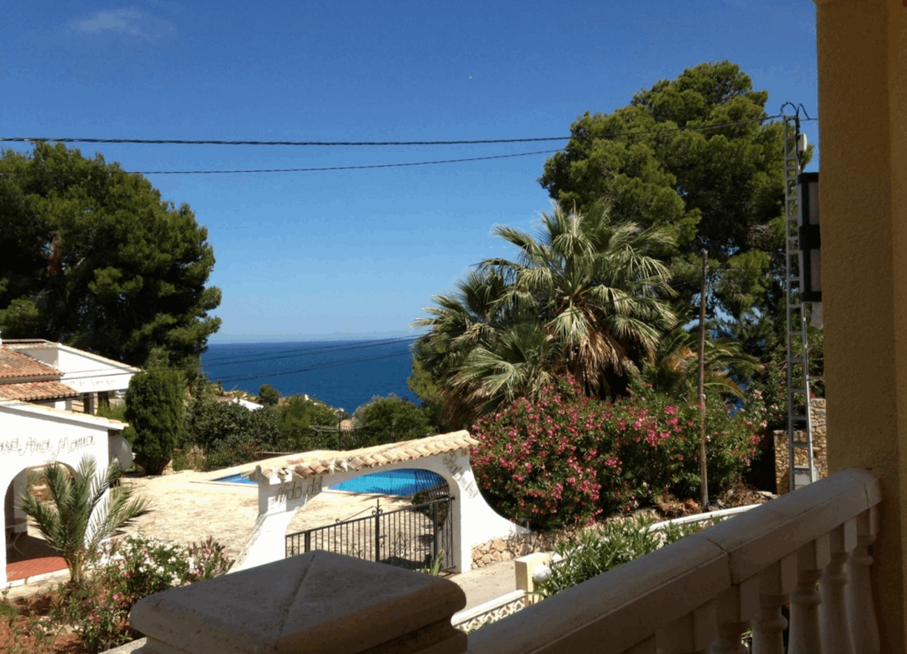 Villa en Cap blanc con vista al mar